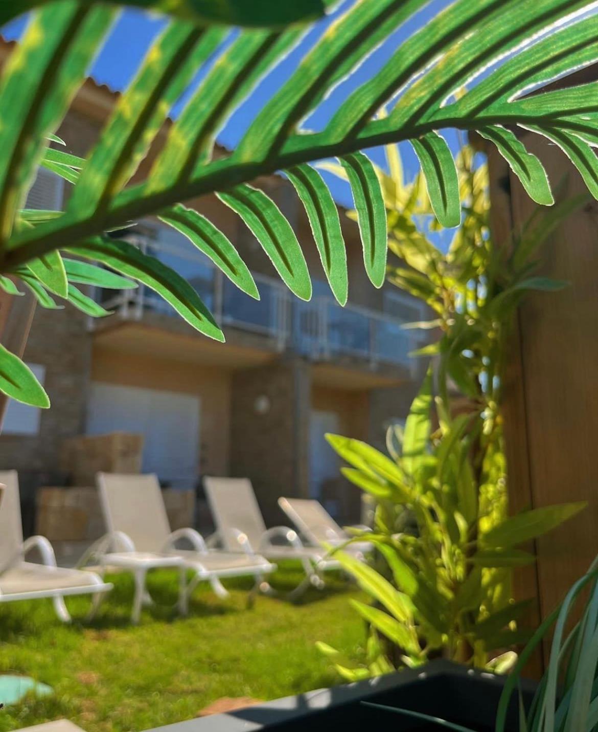 Hotel Lilium Maris Тидзано Екстериор снимка