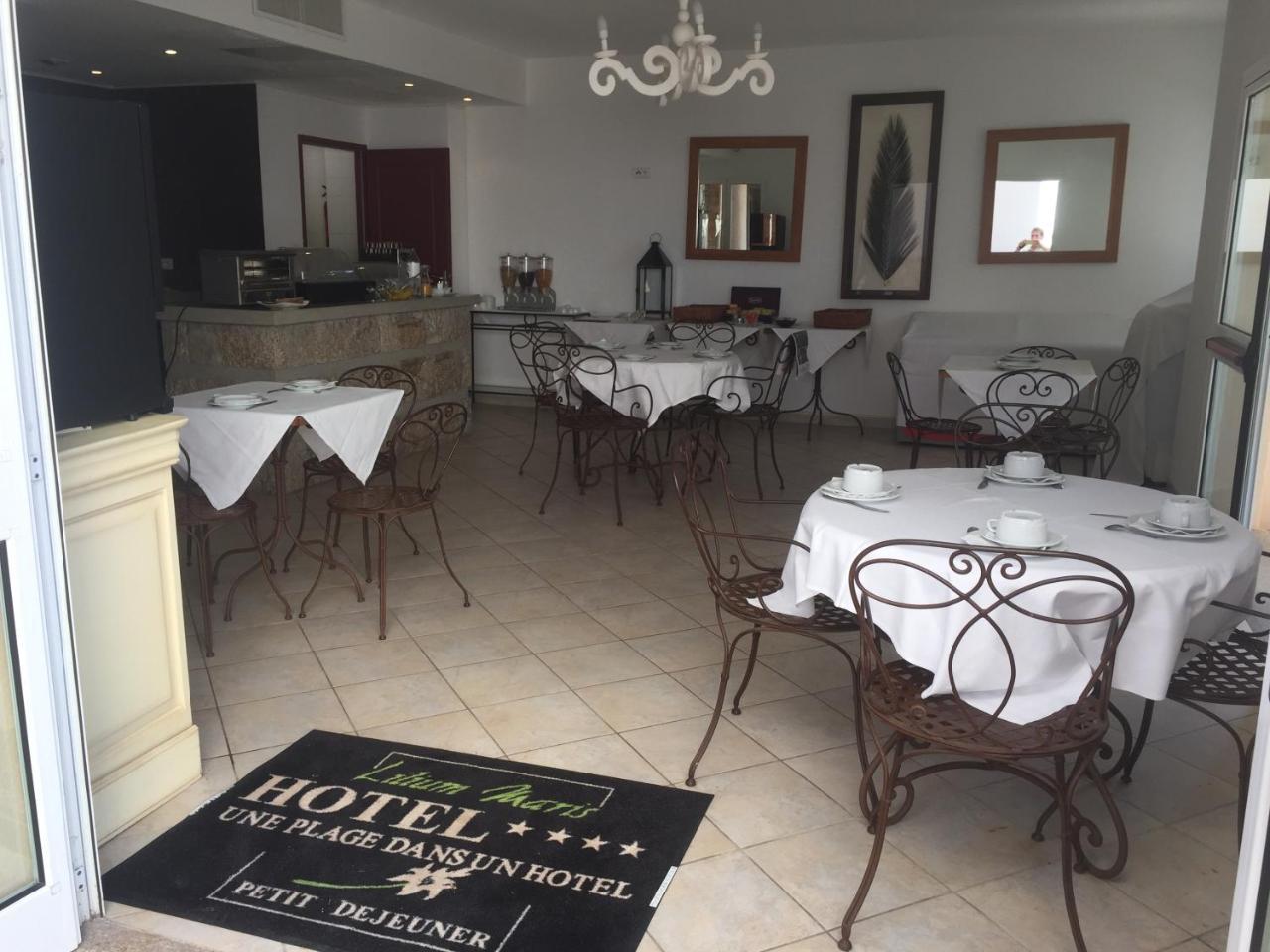 Hotel Lilium Maris Тидзано Екстериор снимка